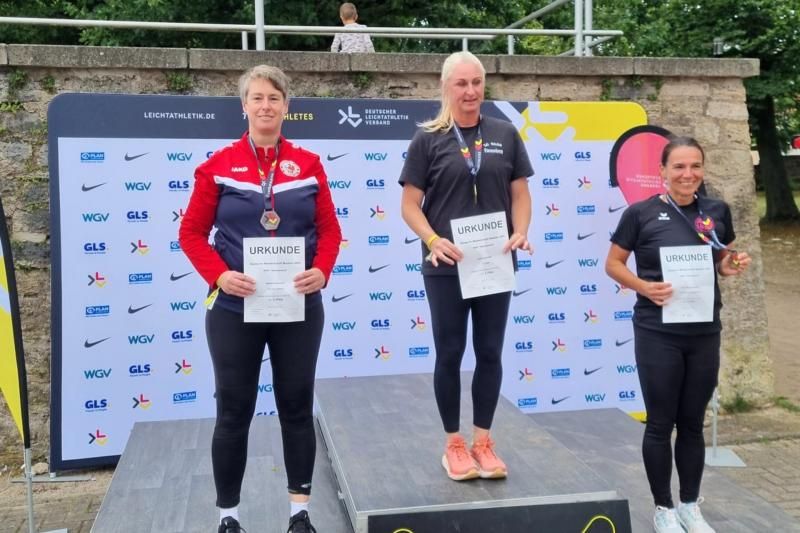 Deutsche Vizemeisterin im Hammerwurf 2025