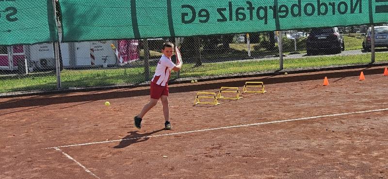 Ferienprogramm 2025 Tennis